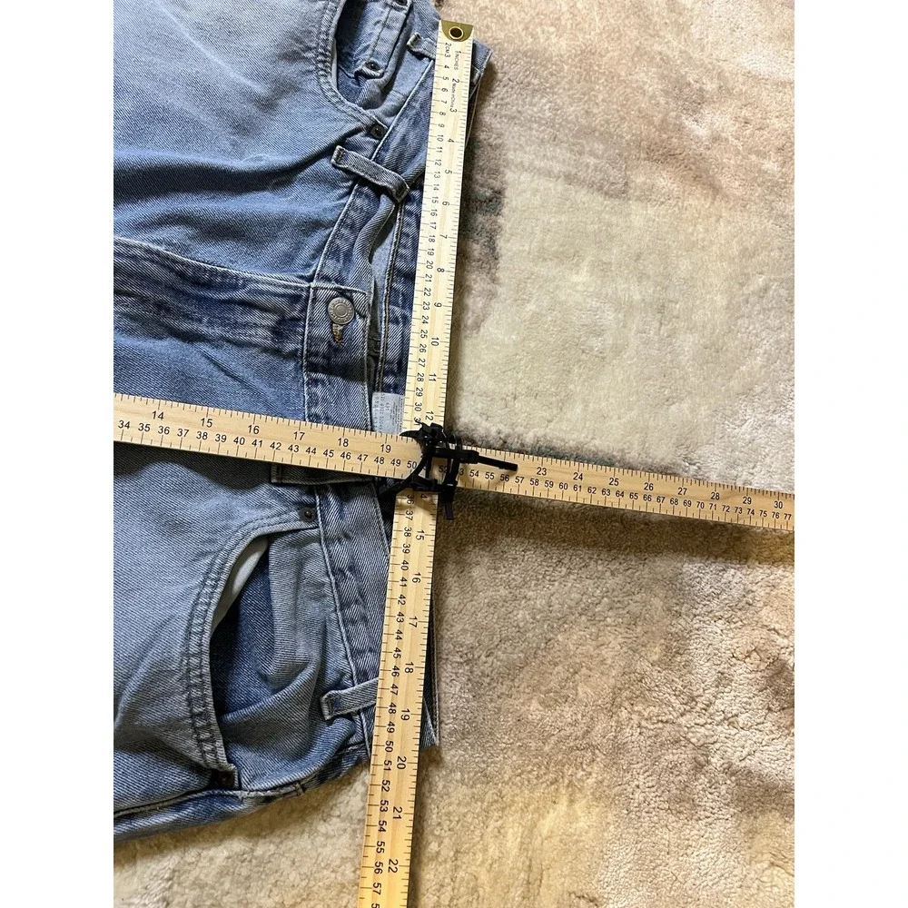Vintage Levi's 505 Regular Fit Straight Leg Jeans‎ Size 32 X 29